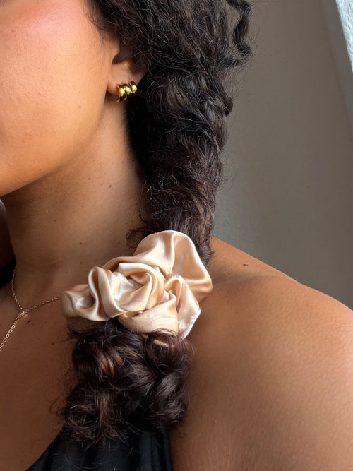 Bléra™ Champagne Pearl Silk Set